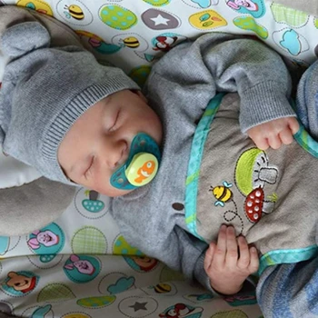 19in Realistična Lutka Zaprtimi Očmi Spanja Fant Mehko Vinil Silikonski Srčkan Baby Novorojenčka Igrača Darilo za Otroke, Otroci