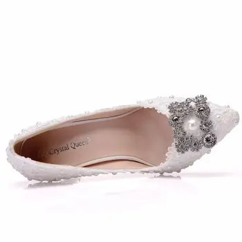 Novo modno razkošje čevlji ženski oblikovalec pearl pribor stranka visokih petah poroko nizke pete visoke pete ženske opozoril sandali